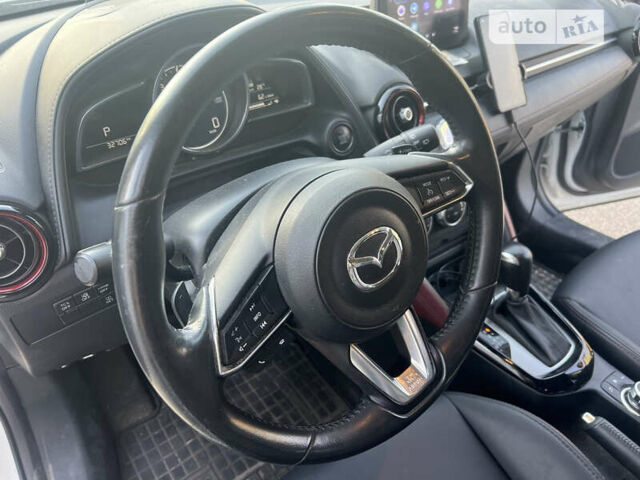 Белый Мазда СХ-3, объемом двигателя 1.5 л и пробегом 72 тыс. км за 23950 $, фото 35 на Automoto.ua