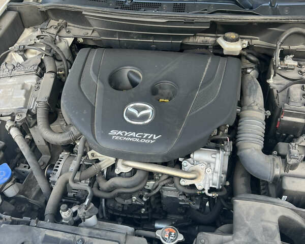 Белый Мазда СХ-3, объемом двигателя 1.5 л и пробегом 72 тыс. км за 23950 $, фото 43 на Automoto.ua