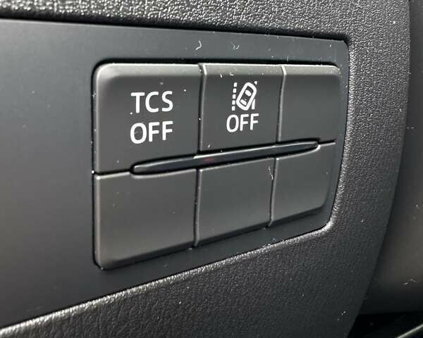 Белый Мазда СХ-3, объемом двигателя 2 л и пробегом 52 тыс. км за 16999 $, фото 35 на Automoto.ua