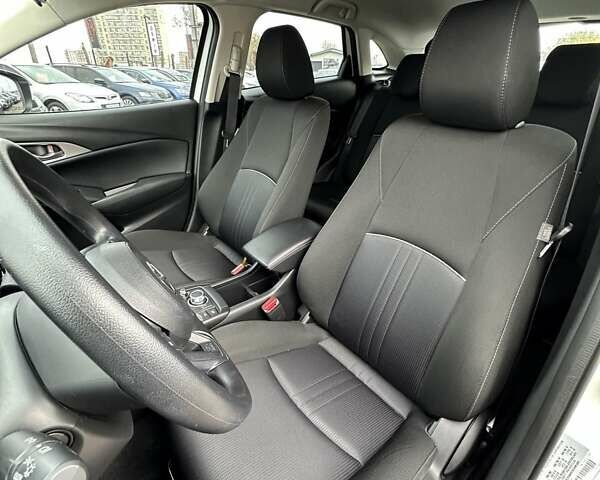 Белый Мазда СХ-3, объемом двигателя 2 л и пробегом 52 тыс. км за 16999 $, фото 16 на Automoto.ua