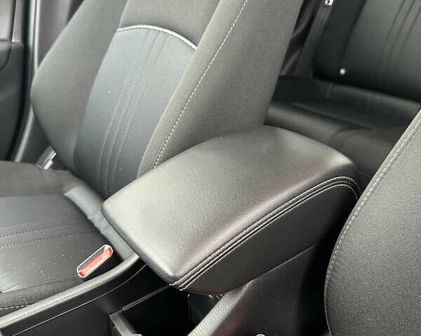 Белый Мазда СХ-3, объемом двигателя 2 л и пробегом 52 тыс. км за 16999 $, фото 42 на Automoto.ua