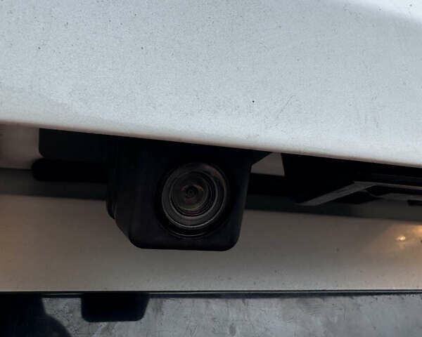 Белый Мазда СХ-3, объемом двигателя 2 л и пробегом 52 тыс. км за 16999 $, фото 10 на Automoto.ua