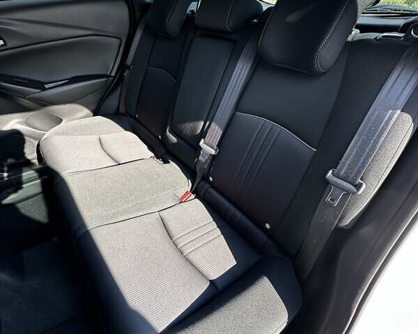 Белый Мазда СХ-3, объемом двигателя 2 л и пробегом 52 тыс. км за 17700 $, фото 13 на Automoto.ua