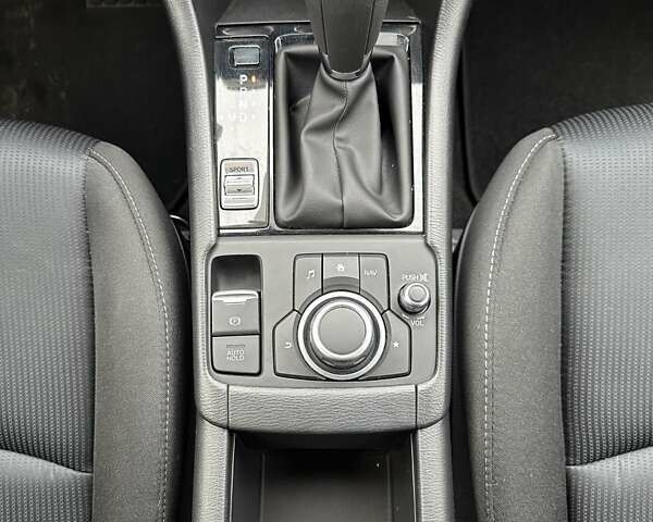 Белый Мазда СХ-3, объемом двигателя 2 л и пробегом 52 тыс. км за 16999 $, фото 33 на Automoto.ua