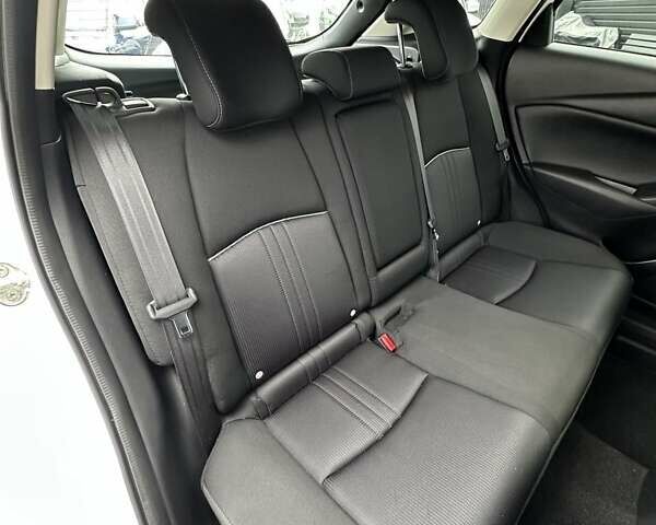 Белый Мазда СХ-3, объемом двигателя 2 л и пробегом 52 тыс. км за 16999 $, фото 24 на Automoto.ua