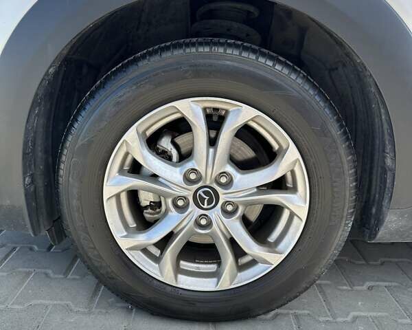 Білий Мазда СХ-3, об'ємом двигуна 2 л та пробігом 52 тис. км за 17700 $, фото 6 на Automoto.ua