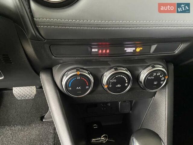 Білий Мазда СХ-3, об'ємом двигуна 1.5 л та пробігом 11 тис. км за 24300 $, фото 28 на Automoto.ua