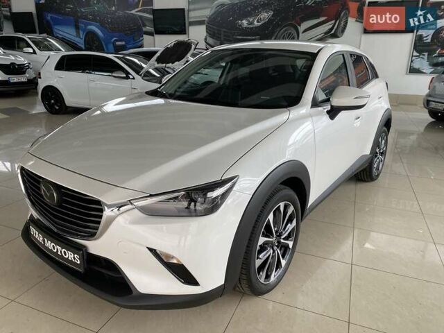 Белый Мазда СХ-3, объемом двигателя 1.5 л и пробегом 11 тыс. км за 24300 $, фото 7 на Automoto.ua