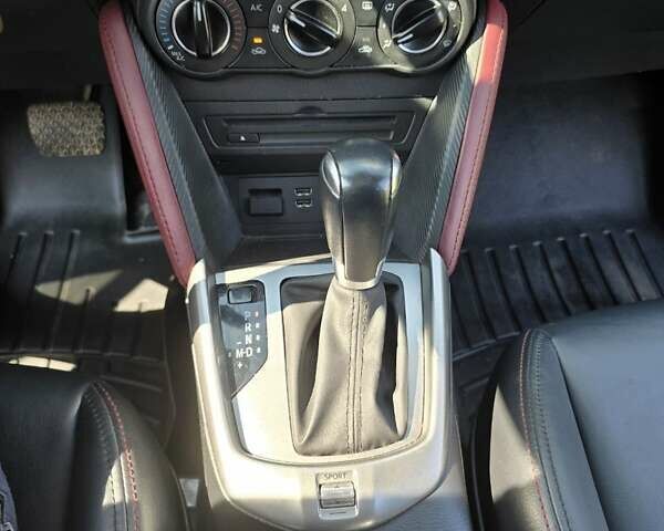Черный Мазда СХ-3, объемом двигателя 2 л и пробегом 99 тыс. км за 13200 $, фото 12 на Automoto.ua