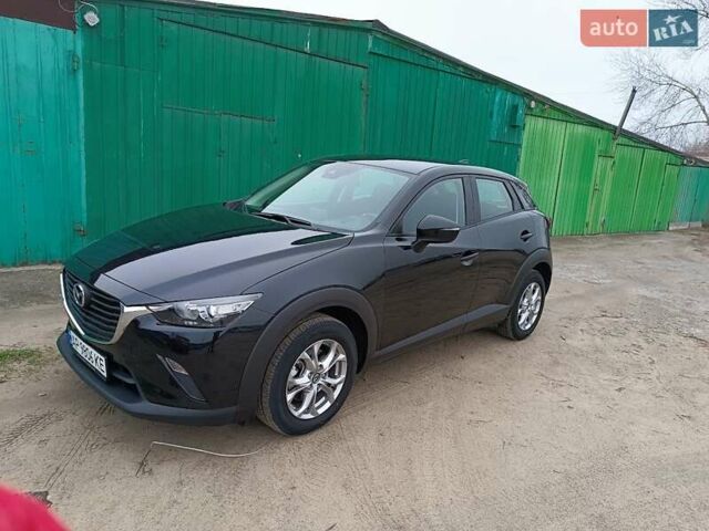 Чорний Мазда СХ-3, об'ємом двигуна 2 л та пробігом 51 тис. км за 16950 $, фото 1 на Automoto.ua