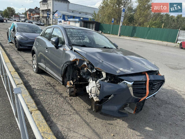 Чорний Мазда СХ-3, об'ємом двигуна 2 л та пробігом 103 тис. км за 7200 $, фото 4 на Automoto.ua