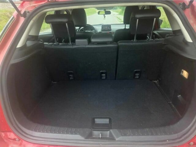 Мазда СХ-3 2016 у Києві на Automoto.ua Червоний Мазда СХ-3, об'ємом двигуна 2 л та пробігом 120 тис. км за 10500 $, фото 10 на Automoto.ua