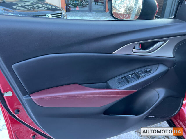 Красный Мазда СХ-3, объемом двигателя 2 л и пробегом 155 тыс. км за 13799 $, фото 12 на Automoto.ua