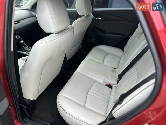 Красный Мазда СХ-3, объемом двигателя 2 л и пробегом 50 тыс. км за 14288 $, фото 9 на Automoto.ua