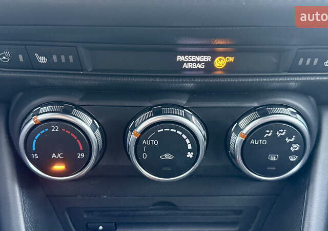 Красный Мазда СХ-3, объемом двигателя 2 л и пробегом 37 тыс. км за 21999 $, фото 30 на Automoto.ua