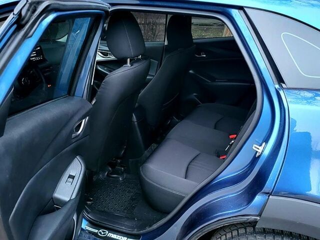 Мазда СХ-3, объемом двигателя 2 л и пробегом 31 тыс. км за 17000 $, фото 4 на Automoto.ua