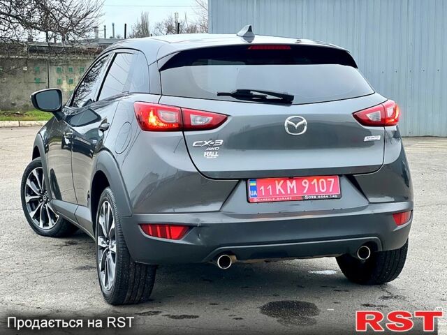 Мазда СХ-3, объемом двигателя 2 л и пробегом 122 тыс. км за 12800 $, фото 3 на Automoto.ua