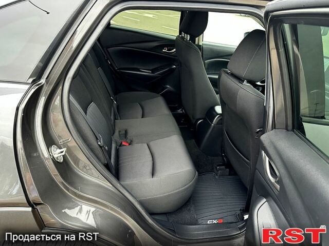 Мазда СХ-3, объемом двигателя 2 л и пробегом 113 тыс. км за 18900 $, фото 5 на Automoto.ua