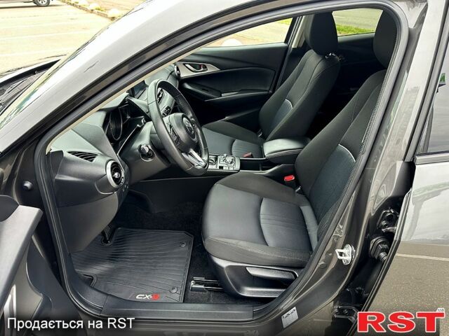 Мазда СХ-3, объемом двигателя 2 л и пробегом 113 тыс. км за 18900 $, фото 3 на Automoto.ua