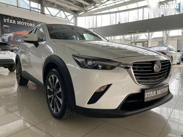 Мазда СХ-3, объемом двигателя 1.5 л и пробегом 11 тыс. км за 24300 $, фото 3 на Automoto.ua