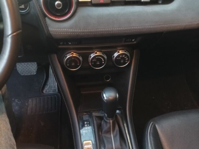 Серый Мазда СХ-3, объемом двигателя 2 л и пробегом 65 тыс. км за 14500 $, фото 4 на Automoto.ua