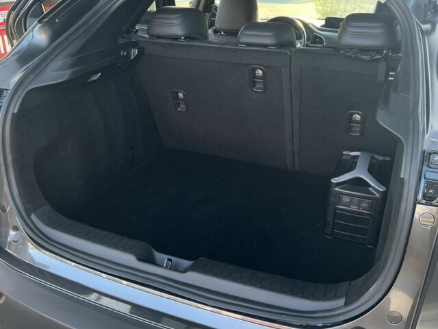 Серый Мазда СХ-3, объемом двигателя 2.5 л и пробегом 17 тыс. км за 22000 $, фото 4 на Automoto.ua