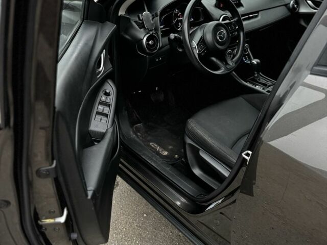 Сірий Мазда СХ-3, об'ємом двигуна 2 л та пробігом 31 тис. км за 19500 $, фото 6 на Automoto.ua