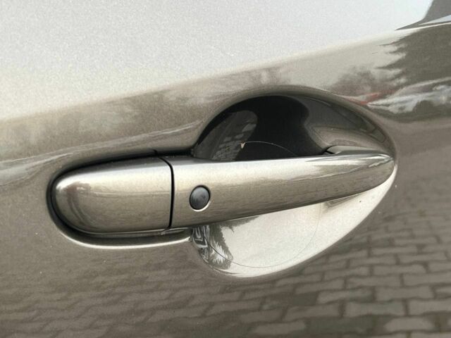 Сірий Мазда СХ-3, об'ємом двигуна 2 л та пробігом 75 тис. км за 15999 $, фото 8 на Automoto.ua