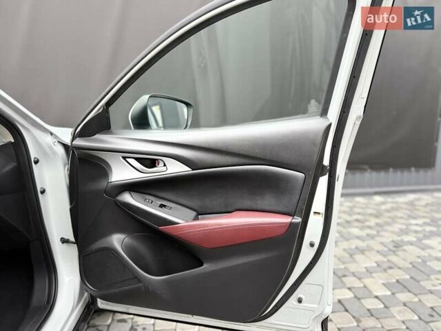 Серый Мазда СХ-3, объемом двигателя 2 л и пробегом 151 тыс. км за 12300 $, фото 46 на Automoto.ua