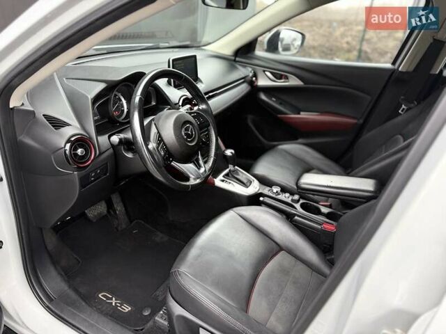 Серый Мазда СХ-3, объемом двигателя 2 л и пробегом 151 тыс. км за 12300 $, фото 24 на Automoto.ua