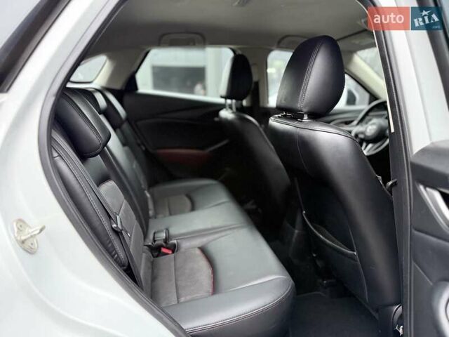 Серый Мазда СХ-3, объемом двигателя 2 л и пробегом 151 тыс. км за 12300 $, фото 53 на Automoto.ua