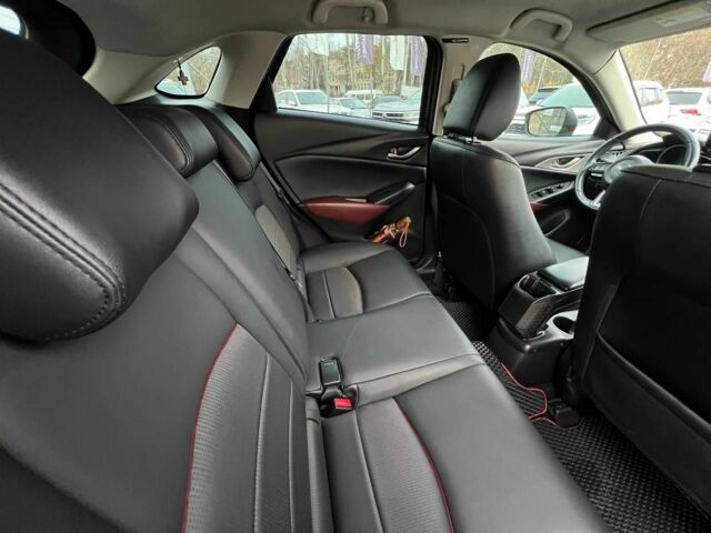 Сірий Мазда СХ-3, об'ємом двигуна 2 л та пробігом 75 тис. км за 15999 $, фото 20 на Automoto.ua