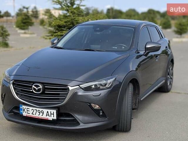 Серый Мазда СХ-3, объемом двигателя 2 л и пробегом 113 тыс. км за 17500 $, фото 2 на Automoto.ua