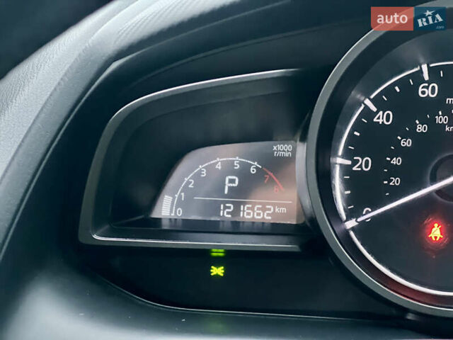 Серый Мазда СХ-3, объемом двигателя 2 л и пробегом 122 тыс. км за 12800 $, фото 16 на Automoto.ua