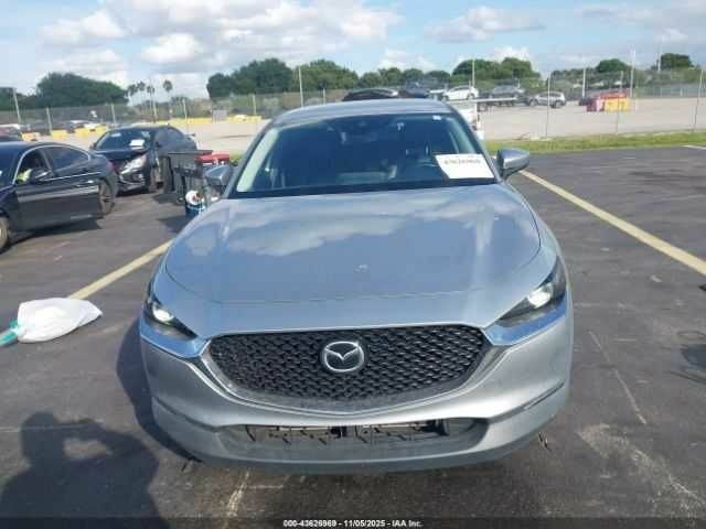 Сірий Мазда СХ-3, об'ємом двигуна 2.5 л та пробігом 98 тис. км за 4500 $, фото 12 на Automoto.ua