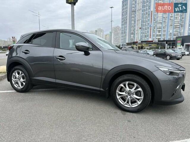 Сірий Мазда СХ-3, об'ємом двигуна 2 л та пробігом 113 тис. км за 18900 $, фото 5 на Automoto.ua