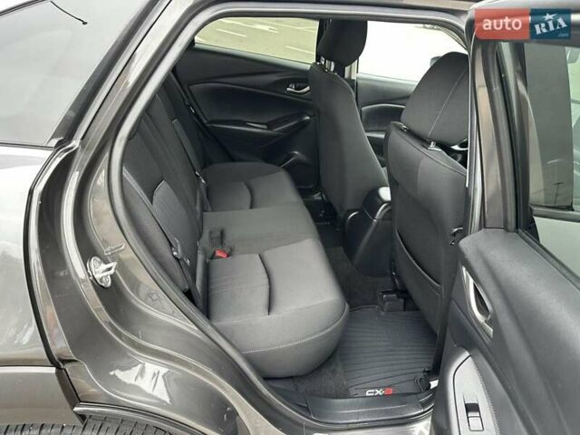 Сірий Мазда СХ-3, об'ємом двигуна 2 л та пробігом 113 тис. км за 18900 $, фото 20 на Automoto.ua