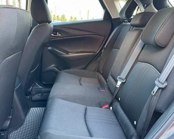 Сірий Мазда СХ-3, об'ємом двигуна 2 л та пробігом 51 тис. км за 16800 $, фото 13 на Automoto.ua