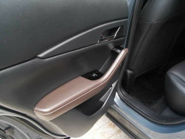 Сірий Мазда СХ-3, об'ємом двигуна 2.5 л та пробігом 28 тис. км за 14500 $, фото 13 на Automoto.ua