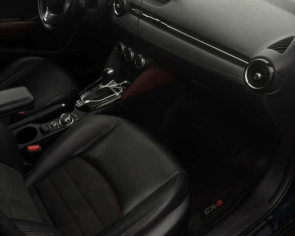 Синий Мазда СХ-3, объемом двигателя 2 л и пробегом 80 тыс. км за 14900 $, фото 10 на Automoto.ua