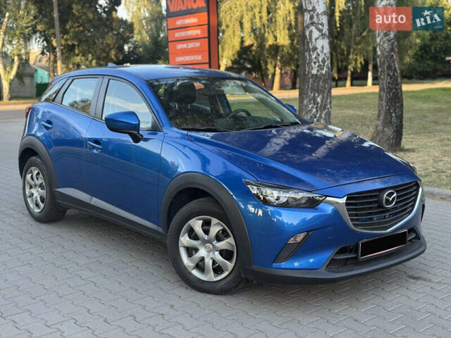 Синий Мазда СХ-3, объемом двигателя 2 л и пробегом 94 тыс. км за 13999 $, фото 2 на Automoto.ua