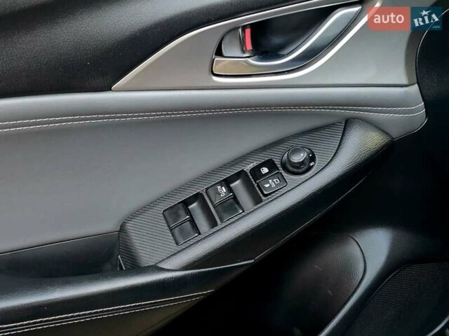 Синий Мазда СХ-3, объемом двигателя 1.8 л и пробегом 86 тыс. км за 21999 $, фото 35 на Automoto.ua