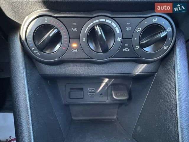 Синий Мазда СХ-3, объемом двигателя 2 л и пробегом 37 тыс. км за 16500 $, фото 16 на Automoto.ua