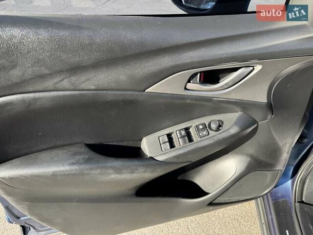 Синий Мазда СХ-3, объемом двигателя 2 л и пробегом 37 тыс. км за 16500 $, фото 9 на Automoto.ua