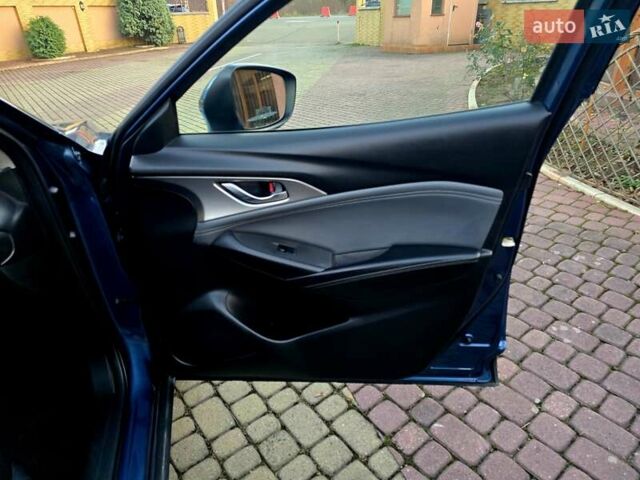 Синий Мазда СХ-3, объемом двигателя 1.8 л и пробегом 86 тыс. км за 21999 $, фото 52 на Automoto.ua