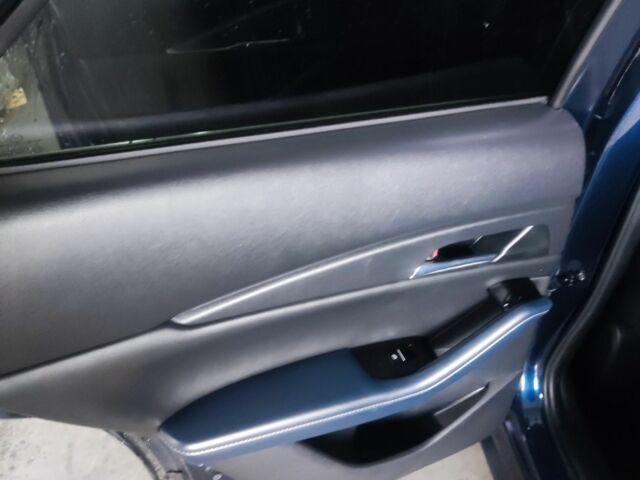 Синий Мазда СХ-3, объемом двигателя 2.5 л и пробегом 100 тыс. км за 18300 $, фото 9 на Automoto.ua