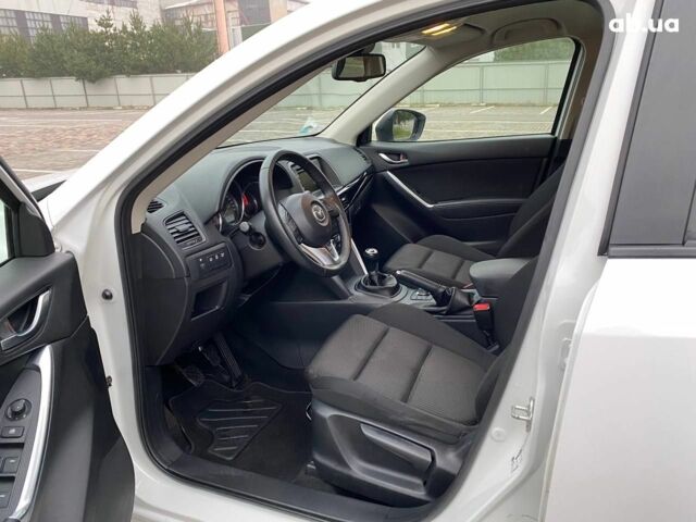 Белый Мазда СХ-5, объемом двигателя 2.2 л и пробегом 210 тыс. км за 12800 $, фото 7 на Automoto.ua