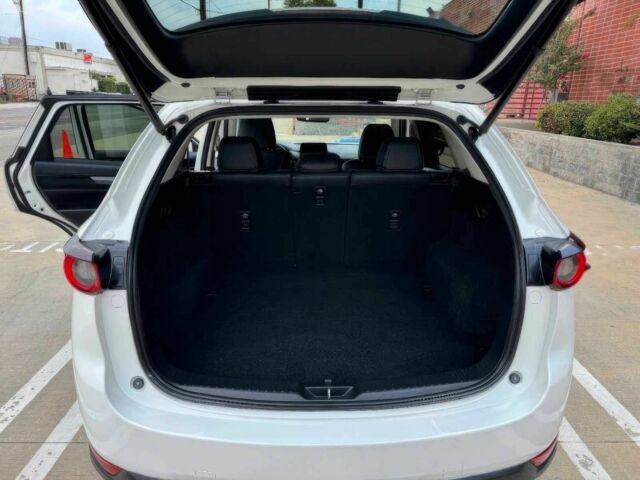 Мазда СХ-5 2020 в Львове на Automoto.ua Белый Мазда СХ-5, объемом двигателя 2.5 л и пробегом 43 тыс. км за 16000 $, фото 9 на Automoto.ua