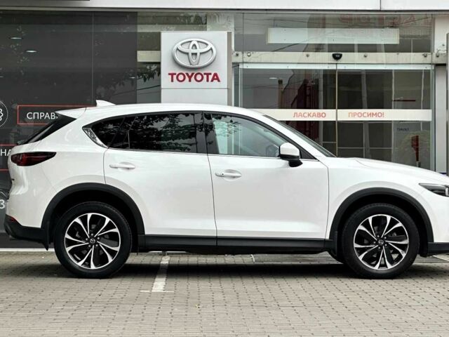 Белый Мазда СХ-5, объемом двигателя 2 л и пробегом 58 тыс. км за 29984 $, фото 5 на Automoto.ua