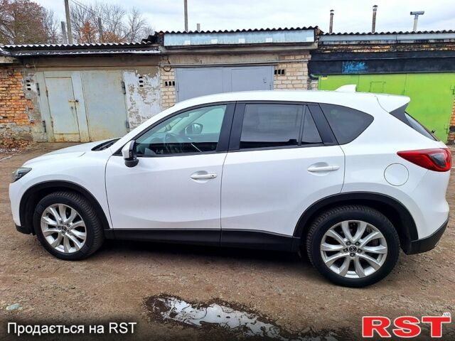 Білий Мазда СХ-5, об'ємом двигуна 2.2 л та пробігом 220 тис. км за 12500 $, фото 2 на Automoto.ua